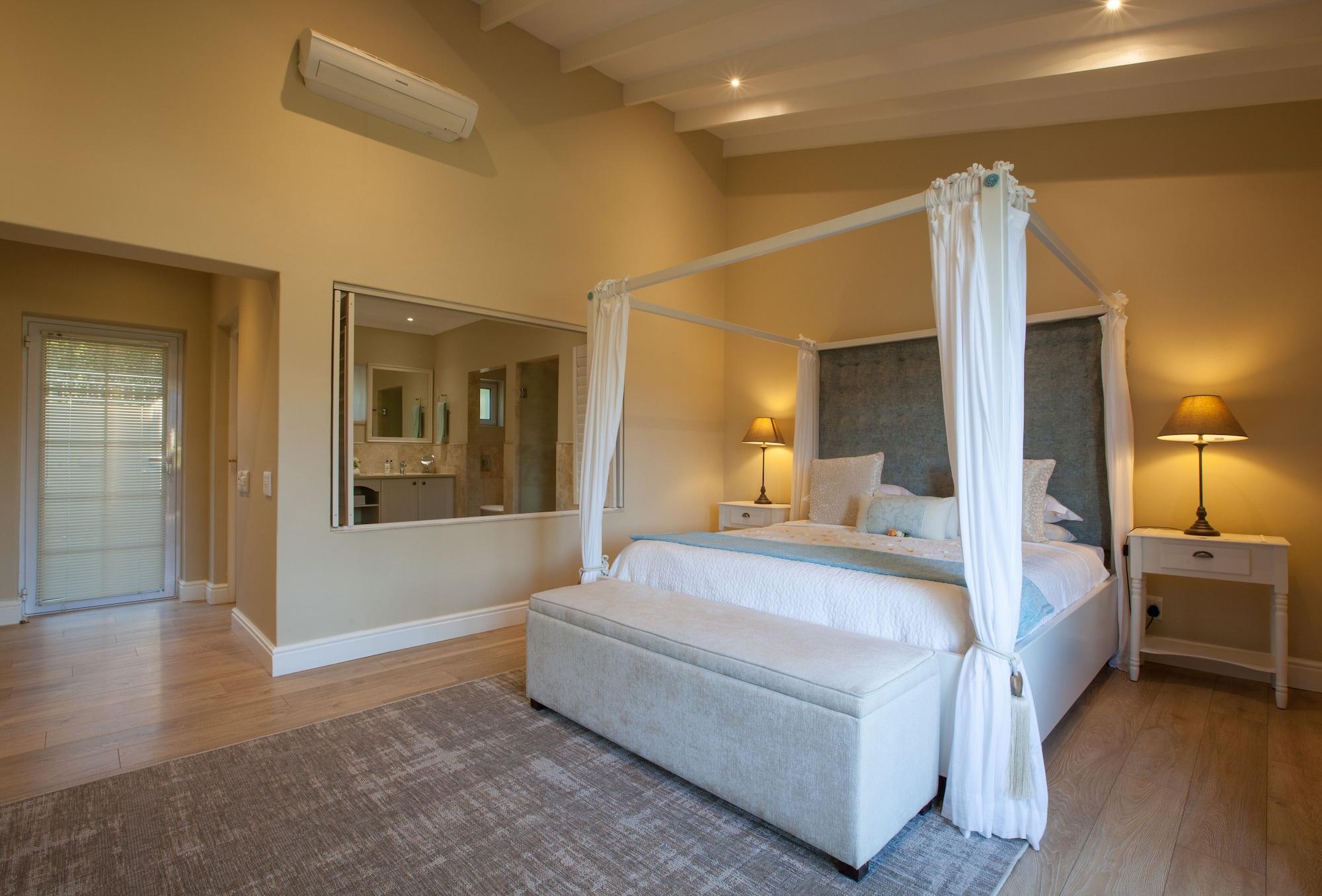 ลา กาบริเยร์ คันทรีเฮาส์ Guest House ฟรันเชิค ภายนอก รูปภาพ